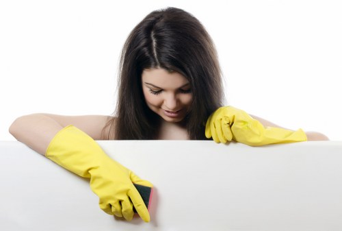 Move in cleaning for a commercial space in the W10 area